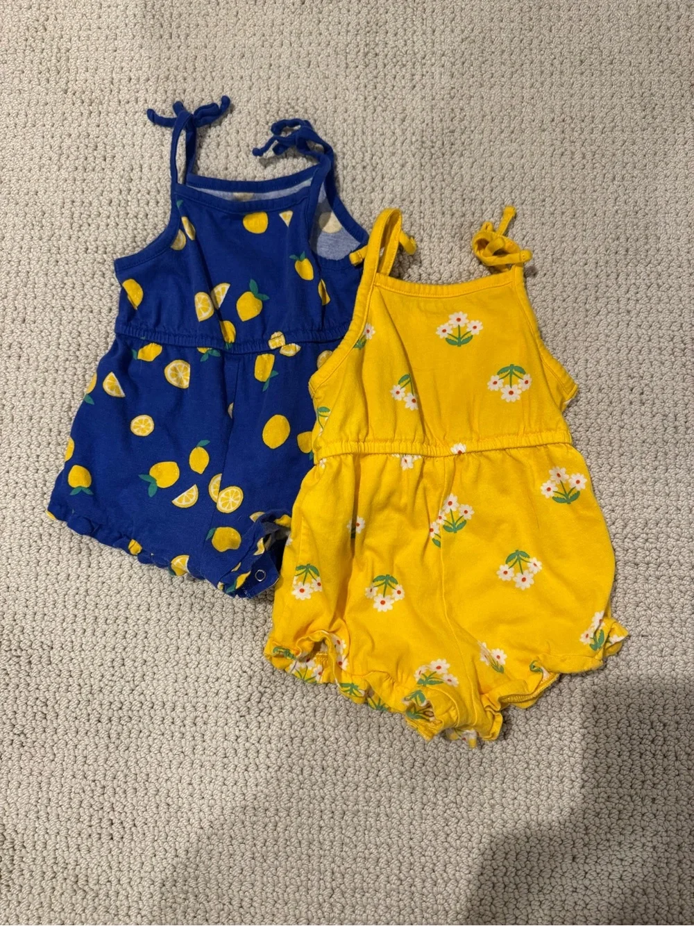 2 Old Navy rompers size 12-18 months